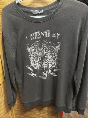 MTV Black Crewneck Sweatshirt with White Leopard Graphic